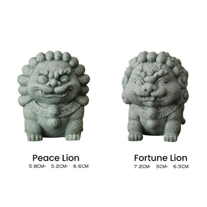 Comparison image of the Peace Lion (5.8CM × 5.2CM × 6.6CM) and the Fortune Lion (7.2CM × 5CM × 6.5CM), crafted from green sandstone, symbolizing protection and prosperity.